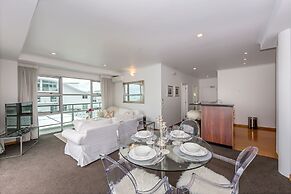 Panoramic Views - 2 Bedroom Sub-Penthouse