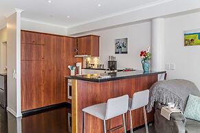 Princes Wharf - 1BR Comfortable Luxury