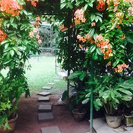 Yalegoda Walauwa Homestay