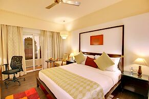 Holiday Resort & Spa A Unit of S Poddar Group