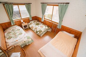 Guesthouse Chaconne Karuizawa