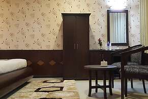 Darcys International Hotel