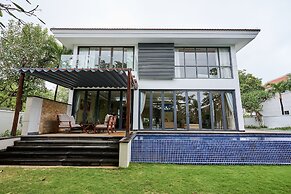 Ocean Luxury Villas Danang