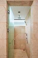 Ocean Luxury Villas Danang