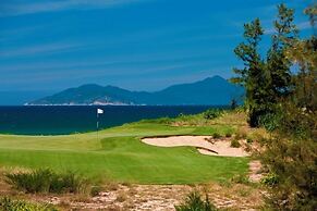 Ocean Luxury Villas Danang