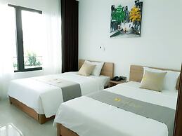 Annie Danang Hotel & Apartment