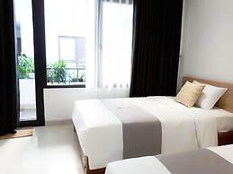 Annie Danang Hotel & Apartment