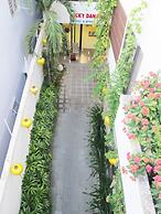 Annie Danang Hotel & Apartment