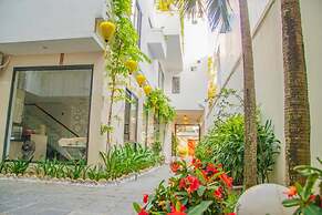 Annie Danang Hotel & Apartment