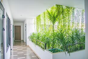 Annie Danang Hotel & Apartment