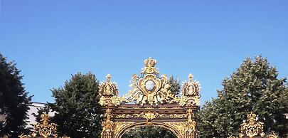 Chambre d'hôtes Au Coeur De Nancy B&B