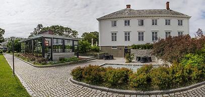 Hovde Gård