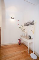 Liiiving in Porto Light Spacious Apartment