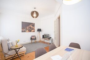 Liiiving in Porto Light Spacious Apartment