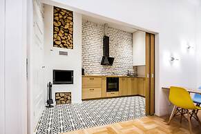 Best Location Apartment