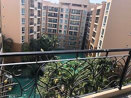 Atlantis Condo Resort Jomtien by EVT