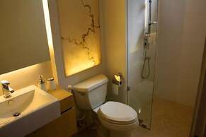 Atlantis Condo Resort Jomtien by EVT