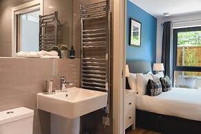 Your Space Apartments - Eden House