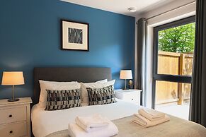 Your Space Apartments - Eden House