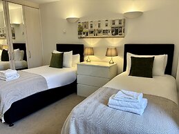 Your Space Apartments - The Hamilton's