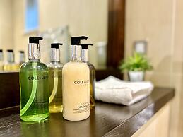 Your Space Apartments - The Hamilton's