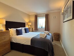 Your Space Apartments - Market Rise
