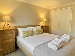 Your Space Apartments - Market Rise