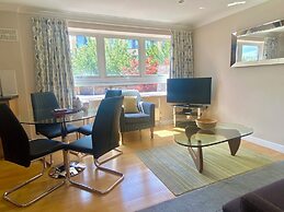 Your Space Apartments - Market Rise