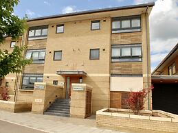 Your Space Apartments - Market Rise