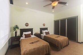 The Palms by Dream Makers