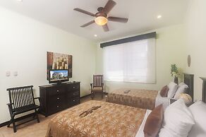 The Palms by Dream Makers