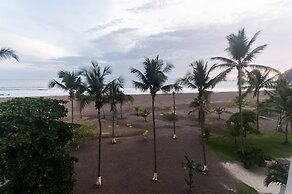 The Palms by Dream Makers