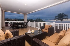 The Palms by Dream Makers