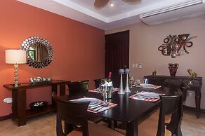 Monte Rey by Dream Makers