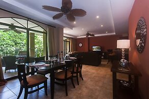 Monte Rey by Dream Makers