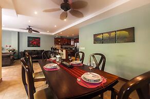 Monte Rey by Dream Makers