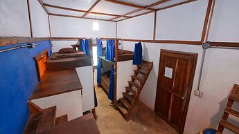 Playa 506 Beachfront Hostel