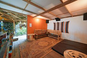 Playa 506 Beachfront Hostel