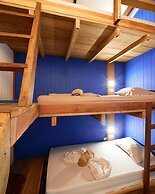 Playa 506 Beachfront Hostel