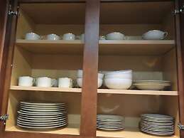 2 Bed 2 Bath in Studio City