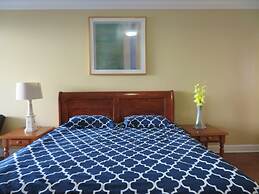 2 Bed 2 Bath in Studio City