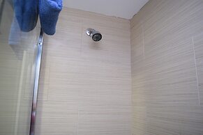 2 Bed 2 Bath in Studio City