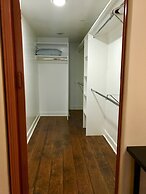 2 Bed 2 Bath in Studio City