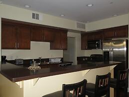 2 Bed 2 Bath in Studio City