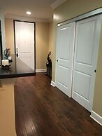 2 Bed 2 Bath in Studio City
