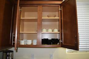 2 Bed 2 Bath in Studio City