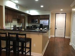 2 Bed 2 Bath in Studio City