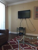 2 Bed 2 Bath in Studio City