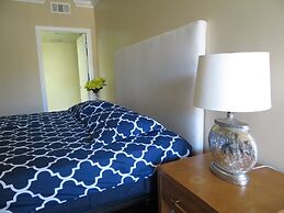 2 Bed 2 Bath in Studio City