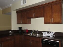 2 Bed 2 Bath in Studio City